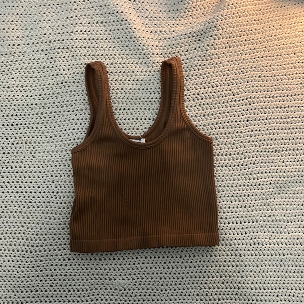 Brown ribbed Cotton On tank top!
